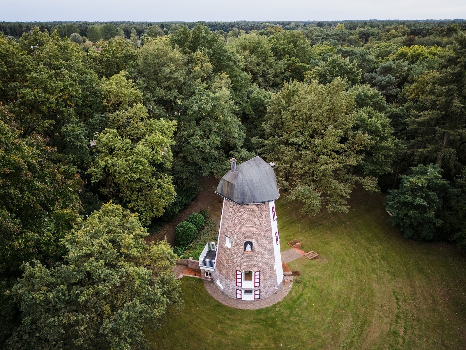 Slapen in een Kempense molen omringd door bossen en toch vlakbij Antwerpen centrum