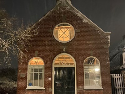 Pittoresk kerkje van meer dan honderd jaar oud Pittoresk kerkje van meer dan honderd jaar oud