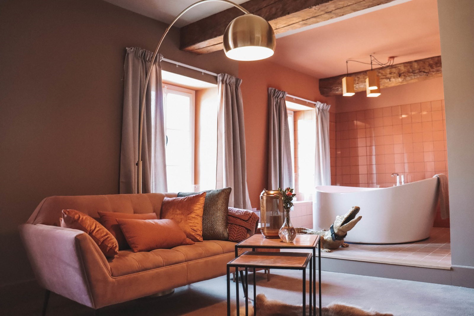 Romantische kasteelkamer met jacuzzi