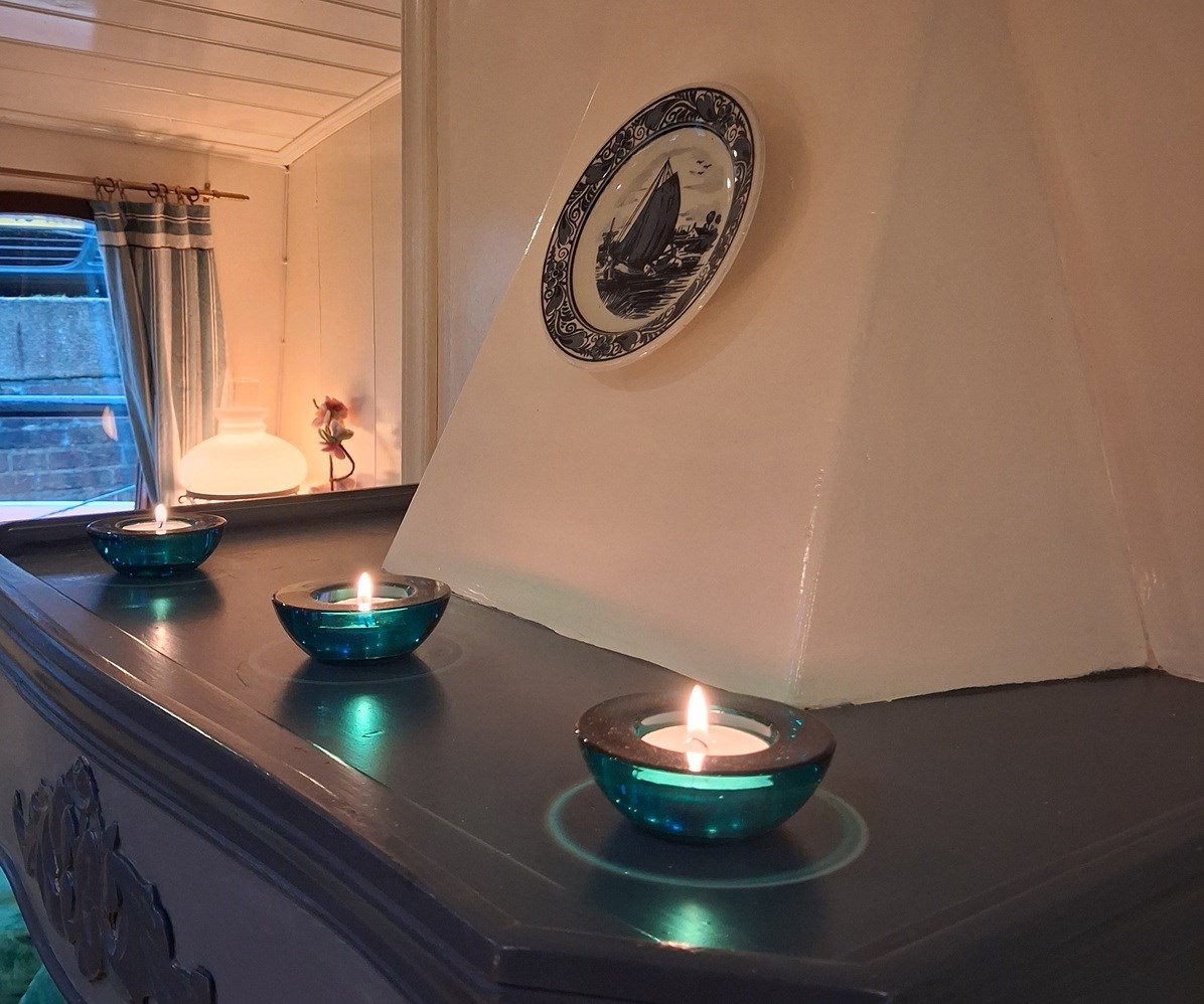 Origineel overnachten in een romantisch roefje op een stoere klipper in hartje Zwolle