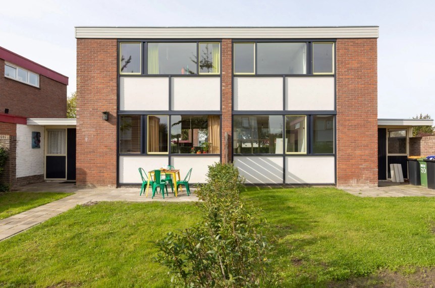 Een authentiek museumhuis uit 1956 met jaren ’70 interieur