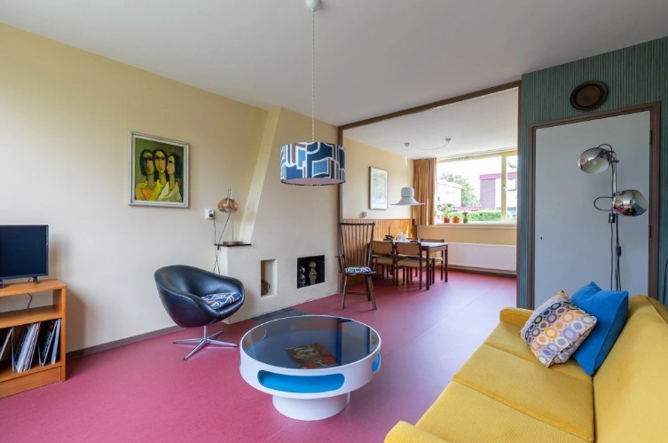 Een authentiek museumhuis uit 1956 met jaren ’70 interieur