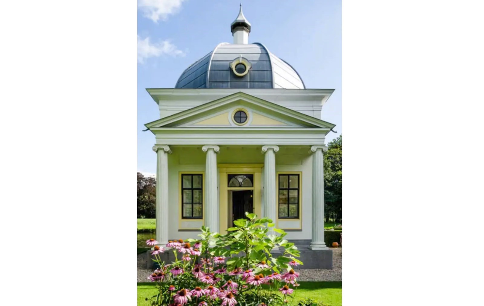 Overnachten in een historisch Theehuis, direct aan de Utrechtse Vecht