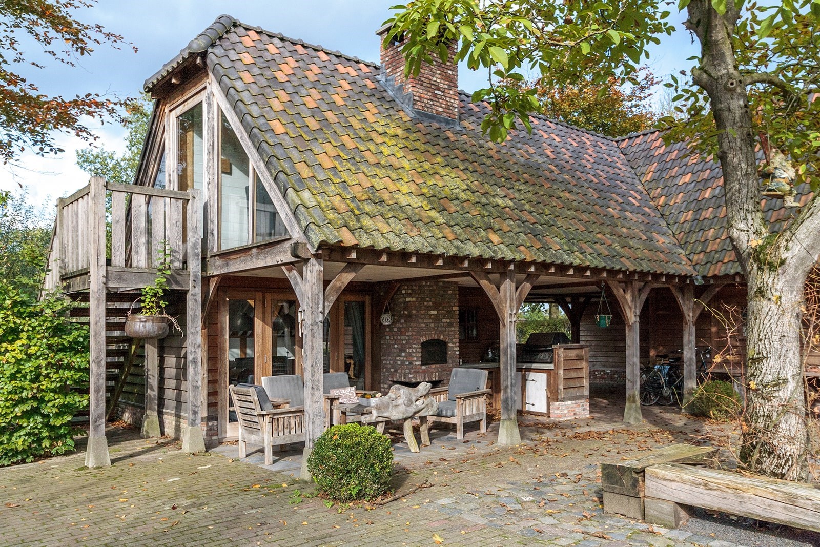 Het enige 5 sterren ‘eenkamerhotel’ van Nederland met vrijstaand bad, sauna en je eigen fitnessruimte