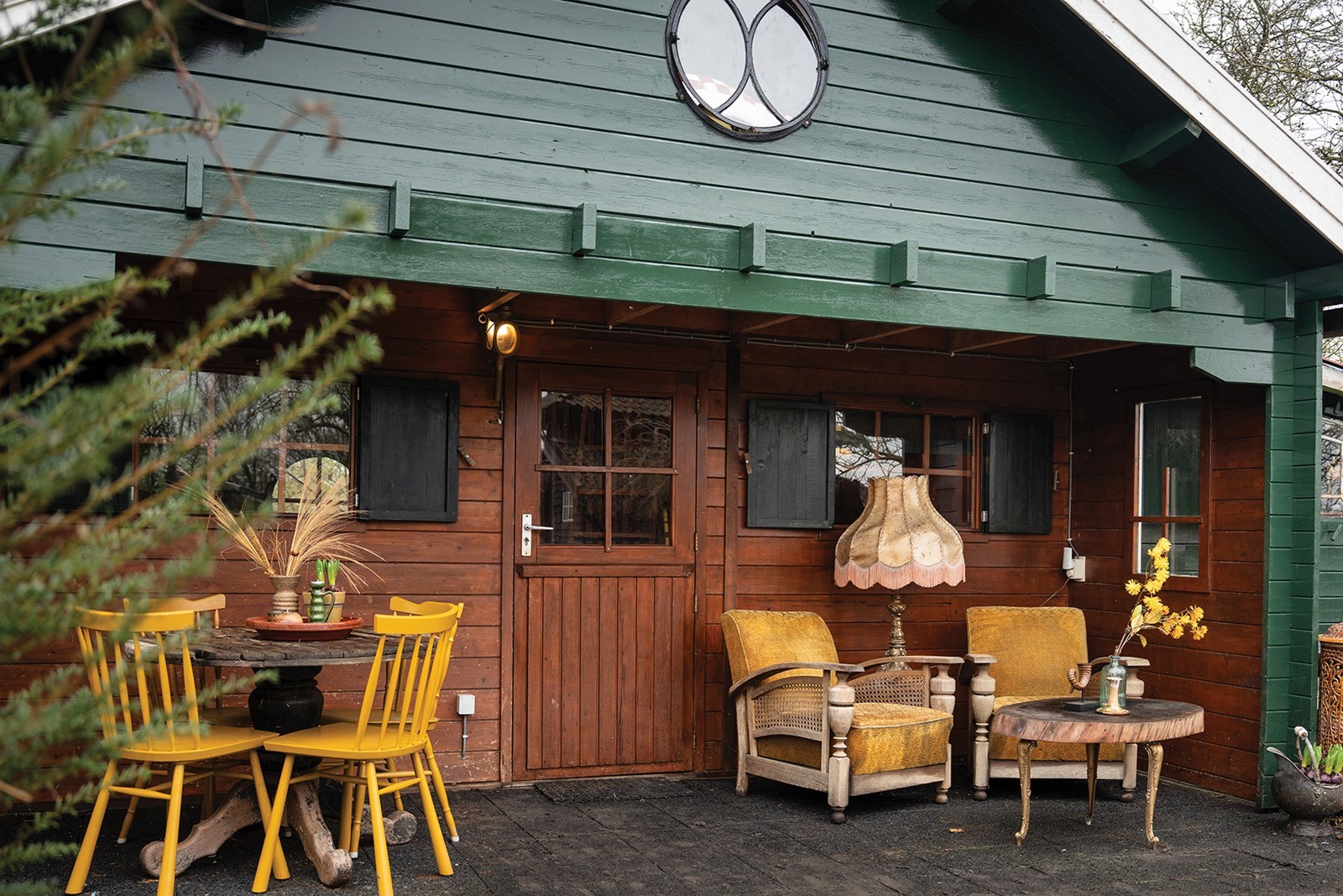 Overnachten tussen de bijzondere snuisterijen in het rariteitenkabinet van Vrouwtje Poppy