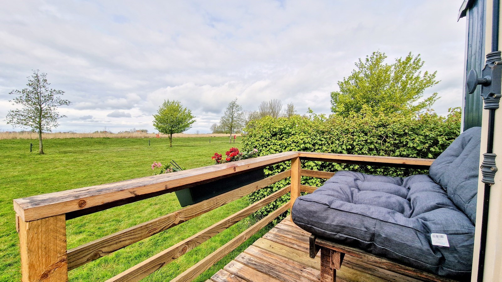 Gezellige pipowagen vol heerlijke knusse kneuterigheid