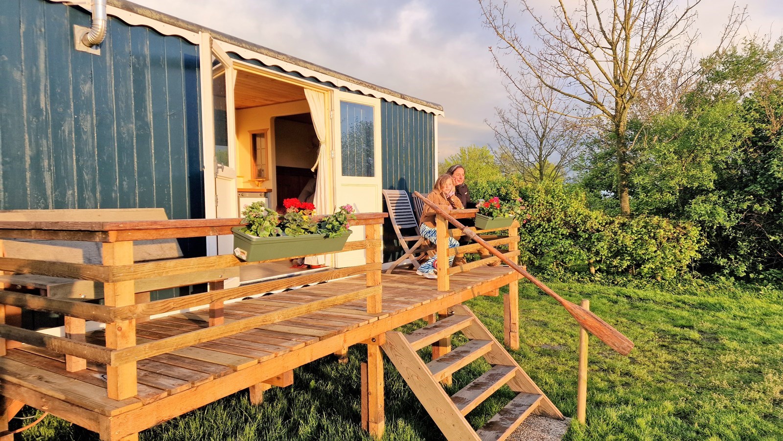 Gezellige pipowagen vol heerlijke knusse kneuterigheid