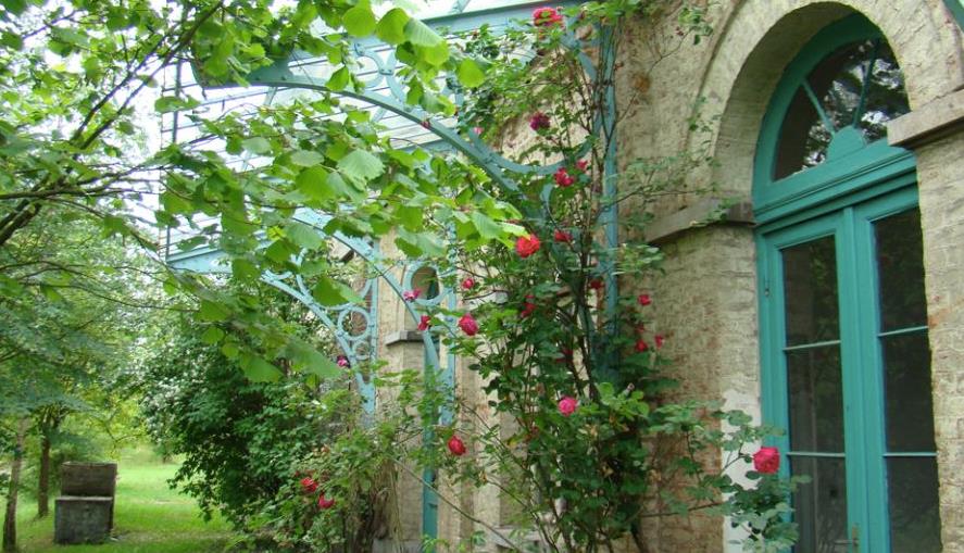 Authentiek gerenoveerd stationnetje