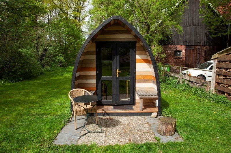 Kleurig knus houten huisje