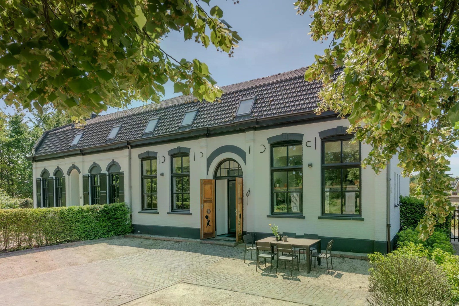 Overnachten in een oude school uit 1902