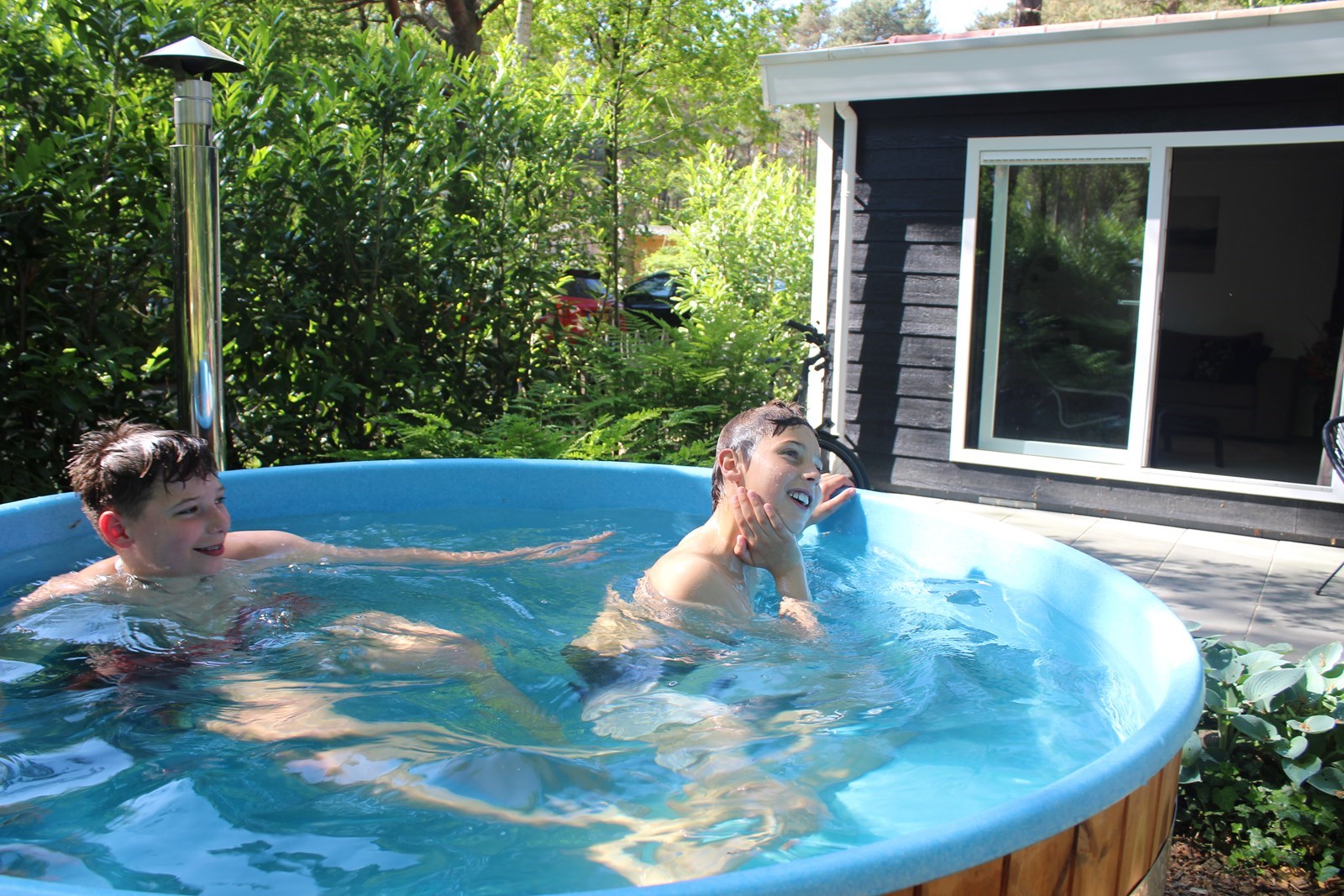 Bijzonder chalet met hottub en sauna, verscholen in het bos