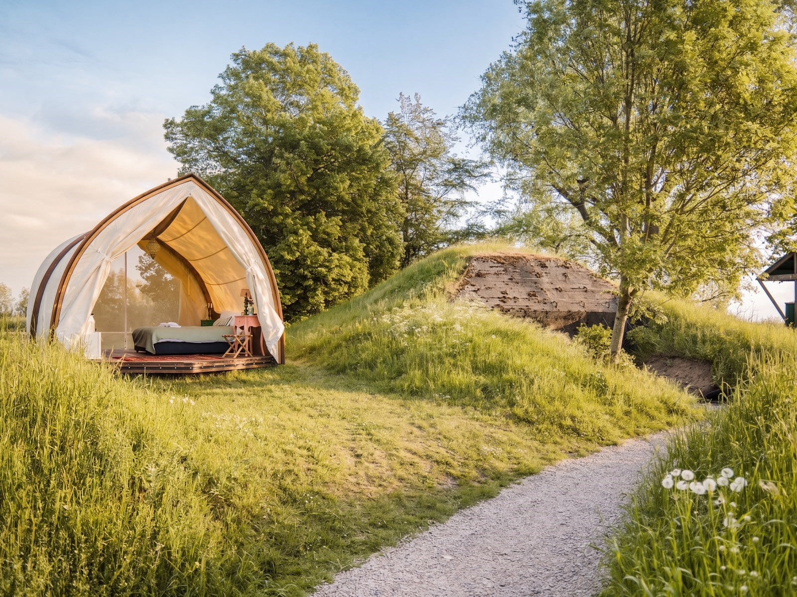 Unieke glampingtent op een forteiland