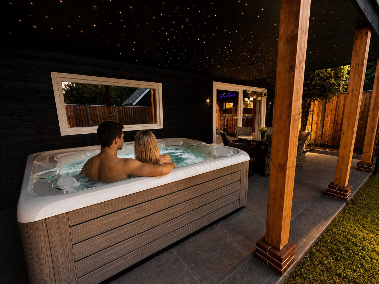 Luxe Privé Wellnesslodge met groot Bubbelbad onder een ✨ sterrenhemel ✨, Stoomruimte & Sauna, geïnspireerd op Azië & India.  Gratis Fles Prosecco en Partner Connect Box 