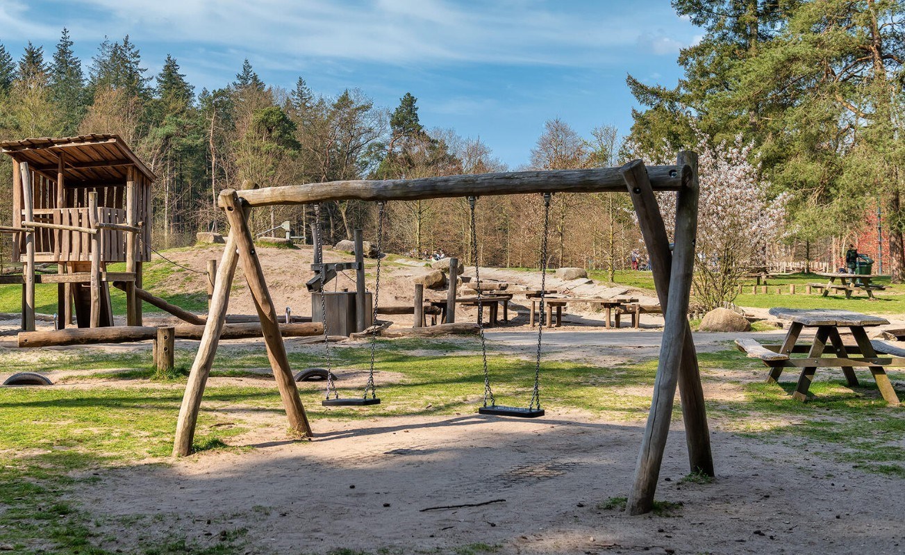 Aapjes kijken in deze bijzondere Apenheul familiekamer