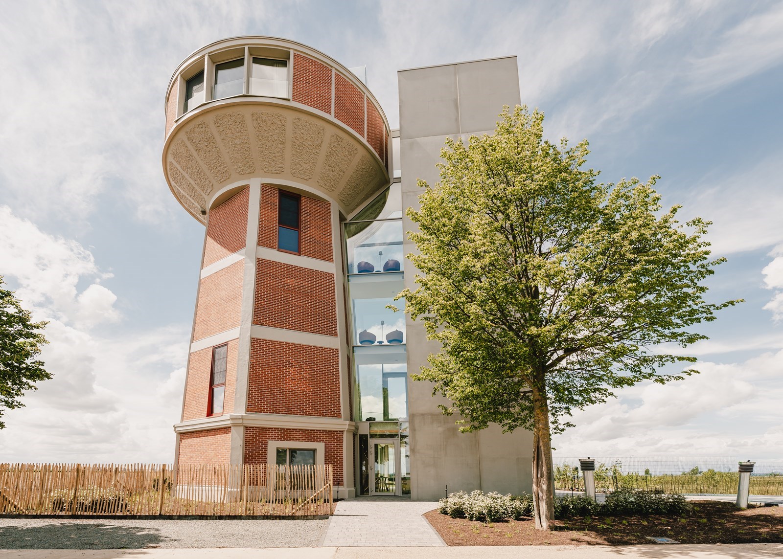 Overnachten op de 3e verdieping in een luxueus gerenoveerde watertoren vlakbij Maastricht