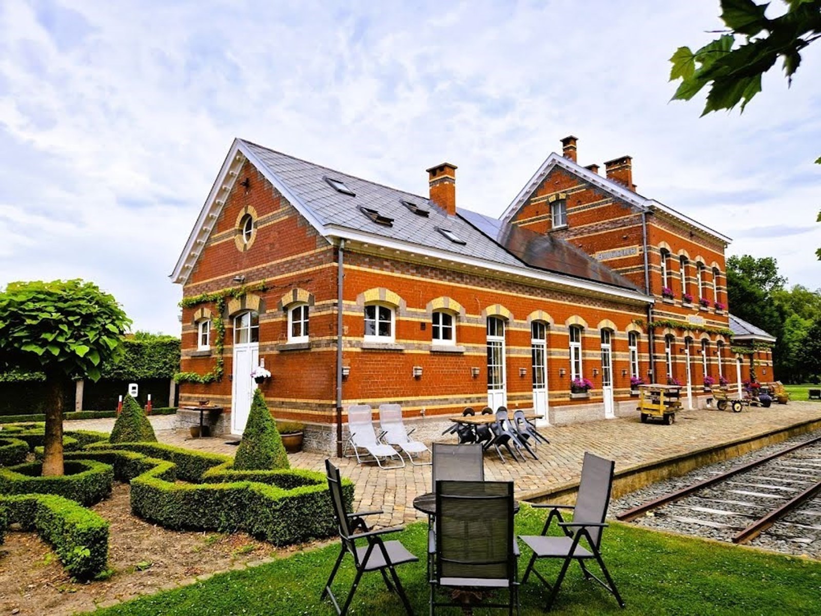 Bijzondere vakantiewoning in een voormalig treinstation