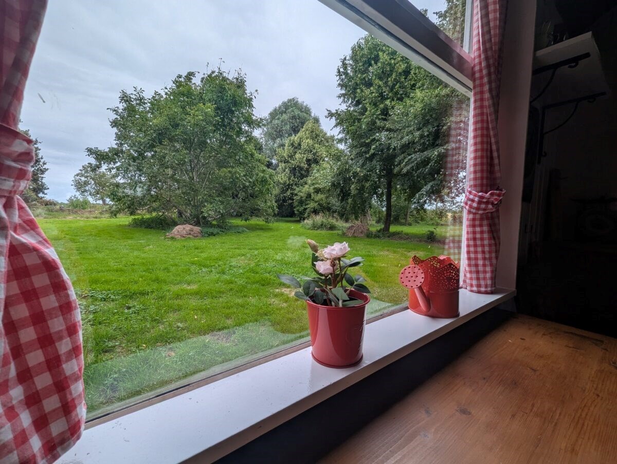 Pipowagen bij een ambachtelijke koffiebranderij