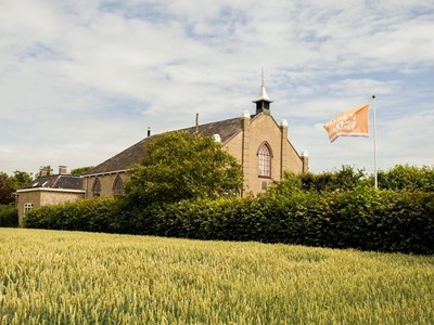 Unieke groepsaccommodatie in een Kerk Unieke groepsaccommodatie in een Kerk