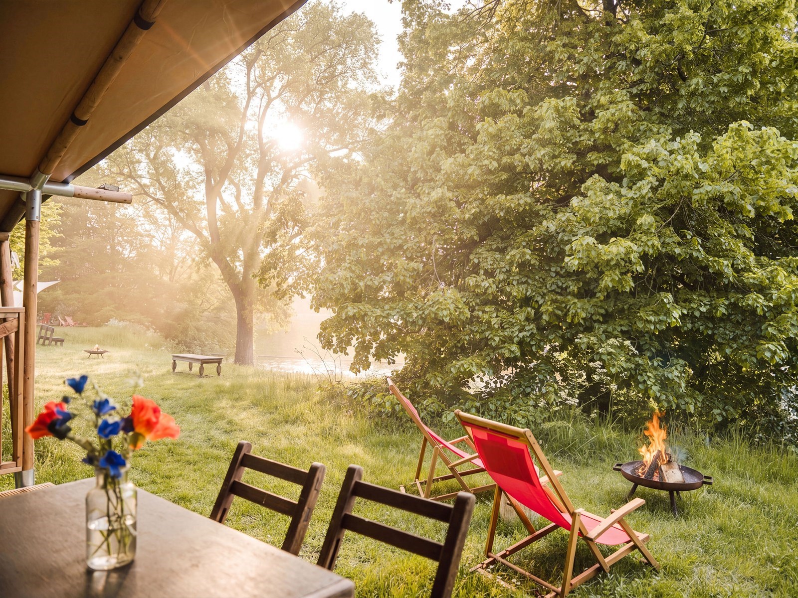 Unieke glampingtent op een forteiland