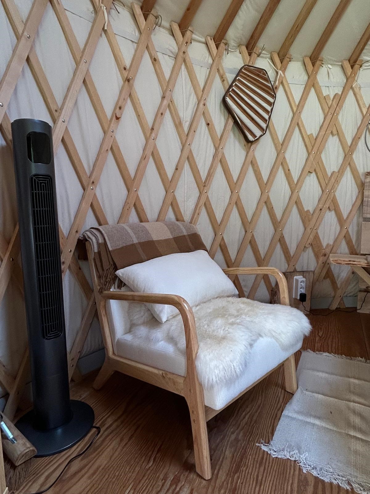Sfeervolle yurt midden in de natuur 