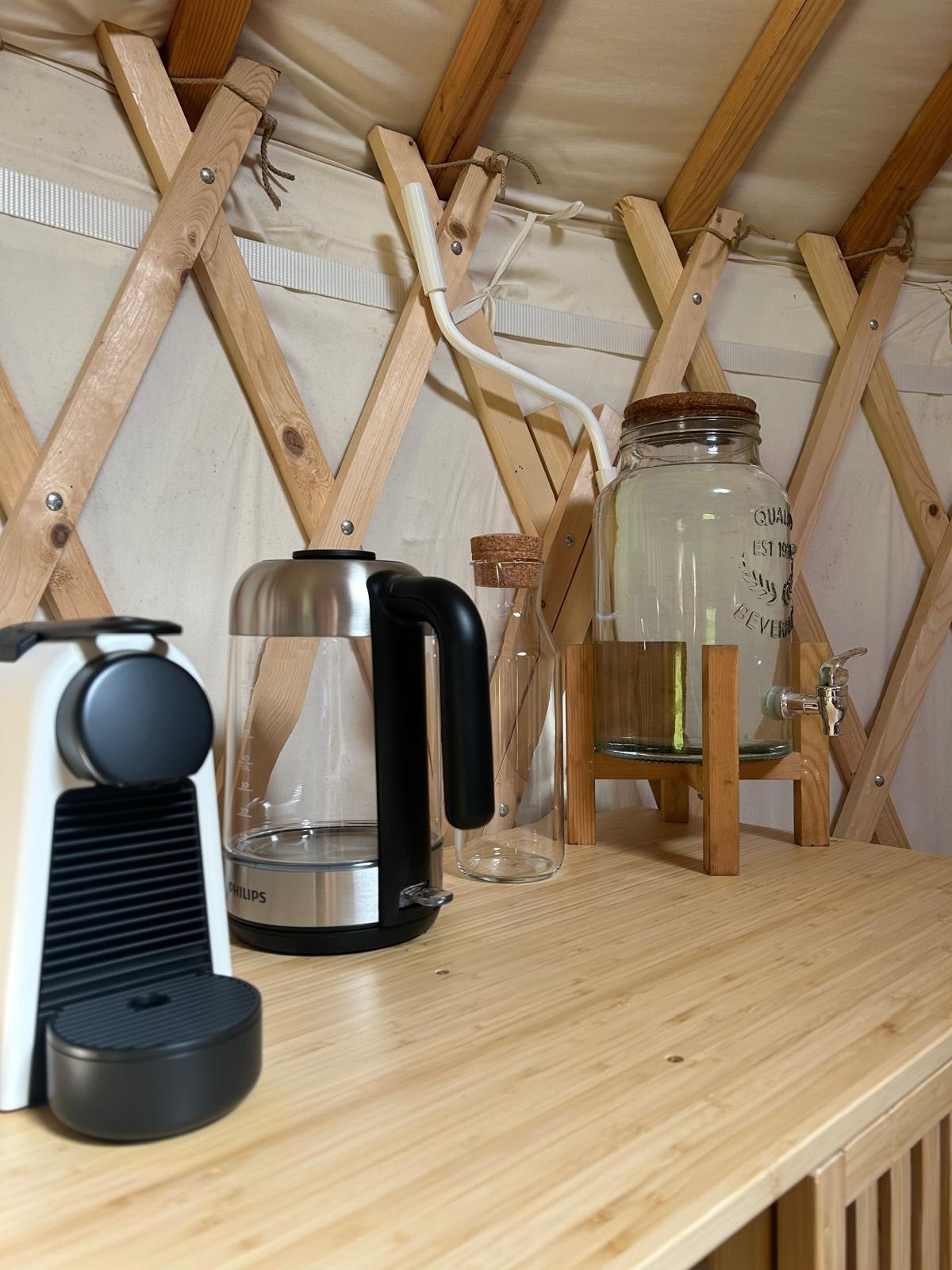 Sfeervolle yurt midden in de natuur 