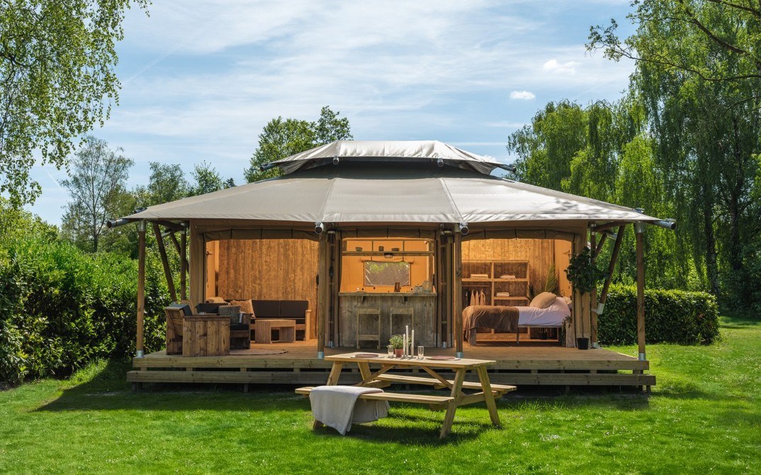 Glamping in een luxe tensuite met privé sanitair - honden welkom