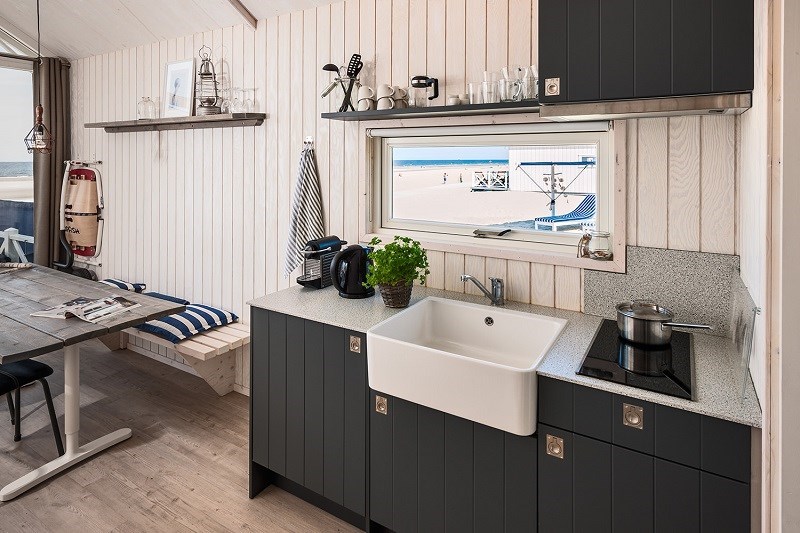 Slapen op het strand in een Strandhuisje in Kijkduin