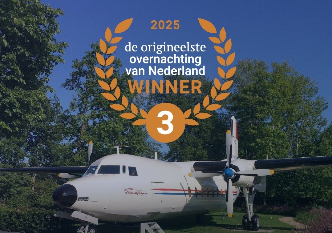 Slapen in een Fokker F27 vliegtuig uit 1961 met sauna