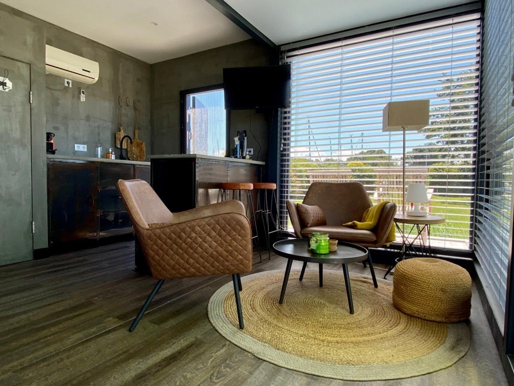 Bijzonder overnachten in een luxe zeecontainer