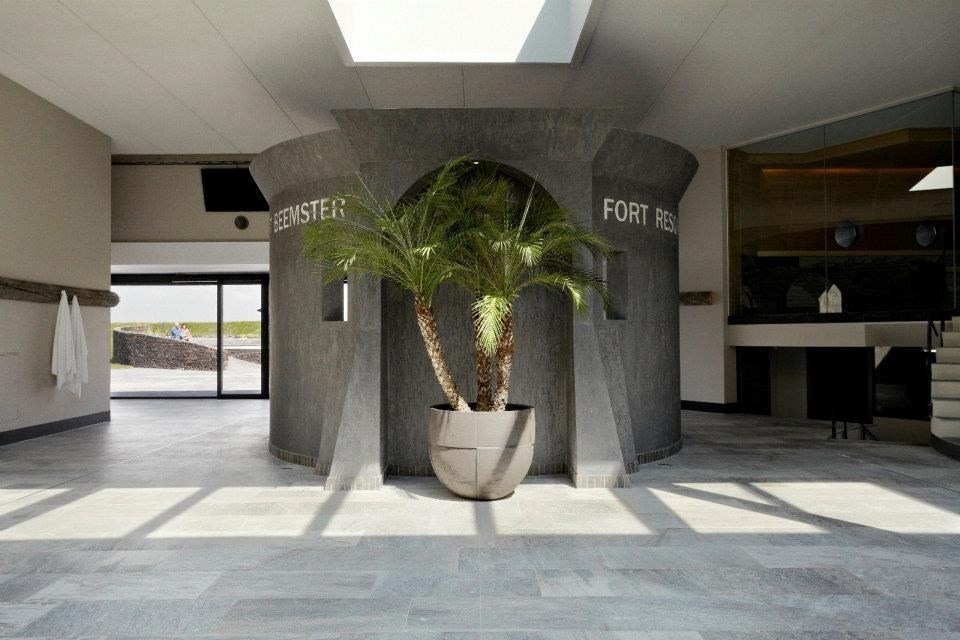 Fort resort