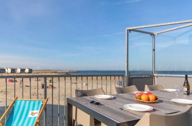 Strandhuisje aan de Oosterschelde