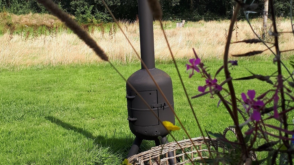 Pipowagen XXL met uitzicht op meertje