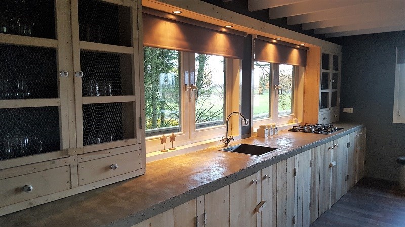 Boomhuis in Scandinavische sferen