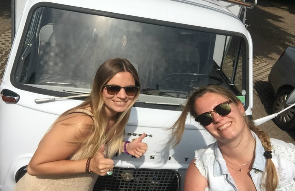 Retro kampeerbus Tante Toos