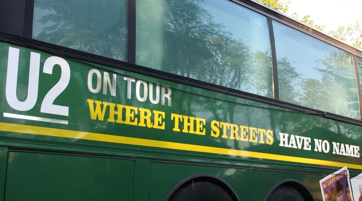 Slapen in de Tourbus van U2