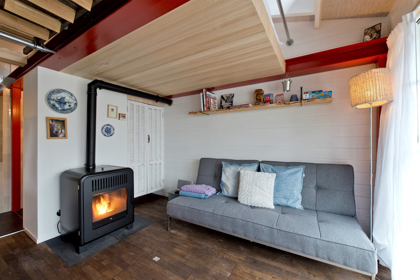 Boothuis op een rustig plekje en toch vlakbij het centrum van Amsterdam