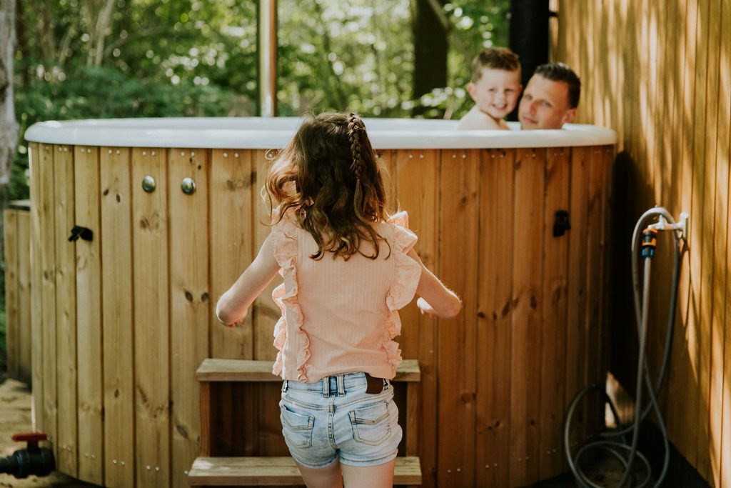 Lodge in de Boswal met privé hottub met jets