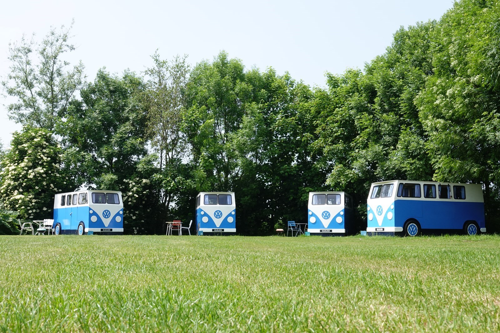 Origineel overnachten in een VW Bus Hut