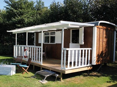 Knusse Pipowagen voor 4 personen in Friesland Knusse Pipowagen voor 4 personen in Friesland