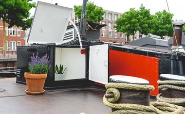 Slapen in het Vooronder van een motorvrachtschip