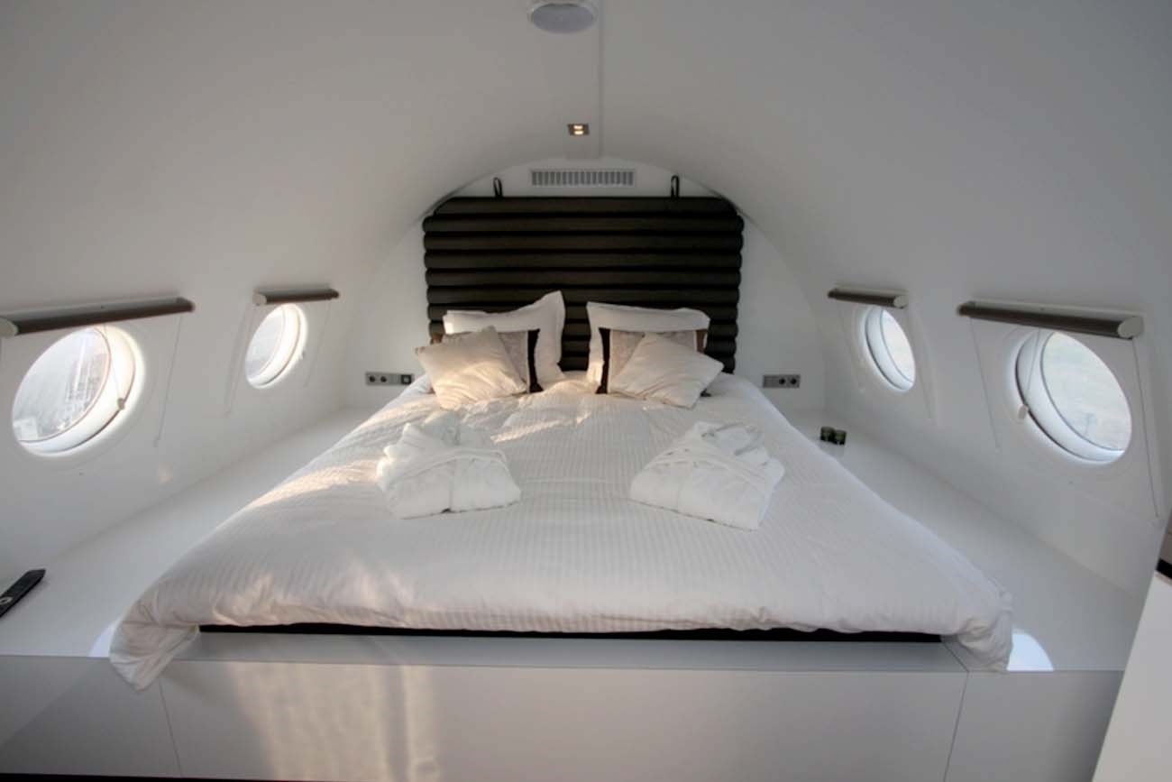 Slapen in een vliegtuig zonder op te stijgen? Op deze plekken kan het