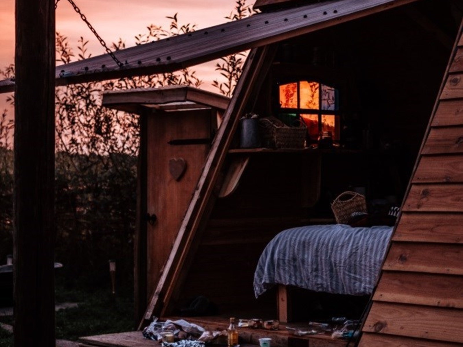 Wat kun je verwachten van een overnachting in een A-frame huisje?
