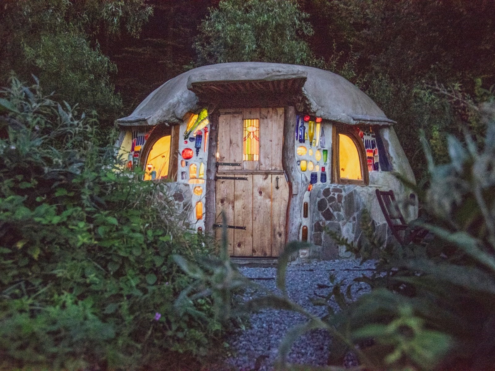 Slapen in een sprookjesachtig Hobbithuisje in de Ardennen
