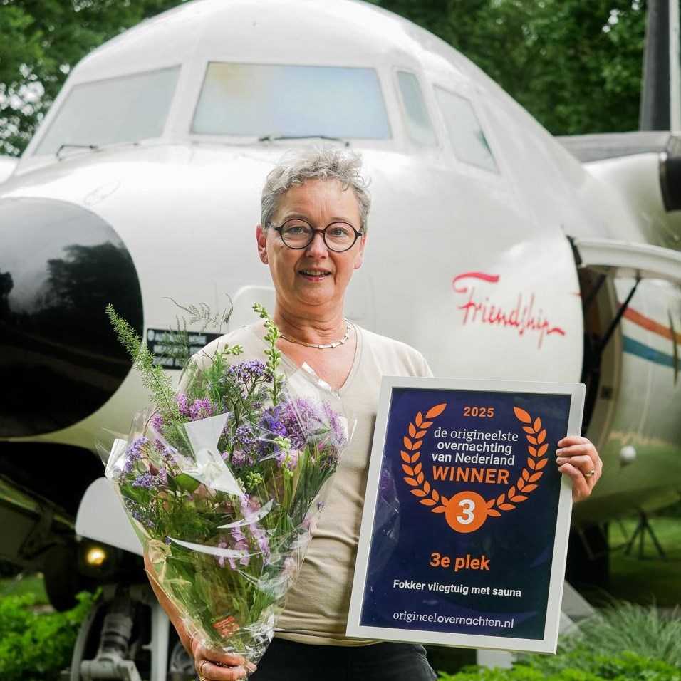 Derde plaats: Slapen in een Fokker F27 met sauna in Hoogerheide, Noord-Brabant