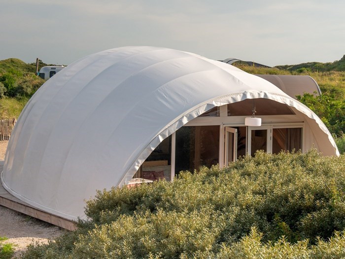 Glamping in een unieke Seacocoon in Noord-Holland (NL)